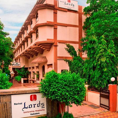 Lords Inn Vadodara Dış mekan fotoğraf